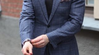 スーツの袖はシャツより短いは本当 場合による袖の長さの真実 スーツの教習所